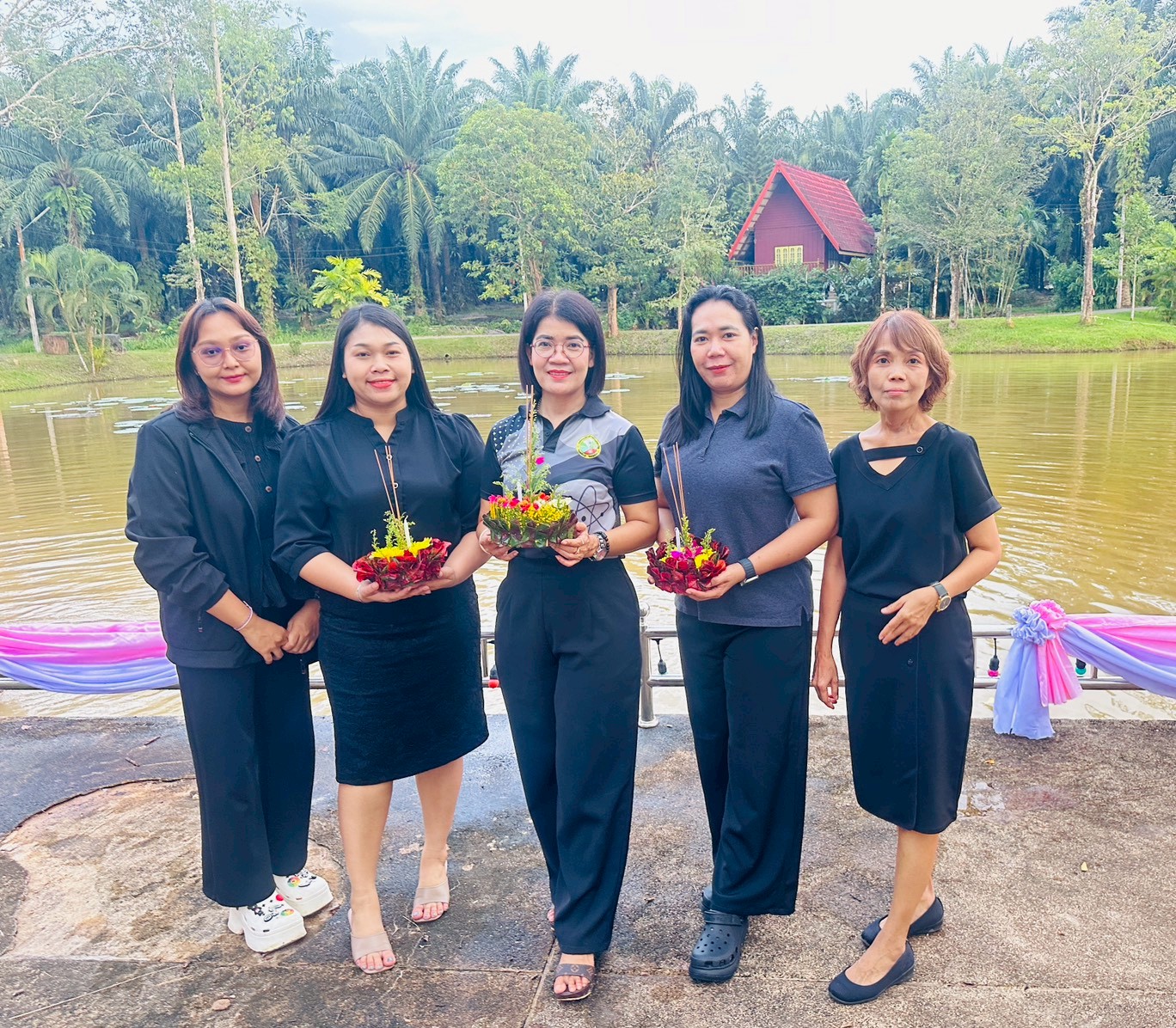 🪷"ร่วมสืบสานประเพณีลอยกระทง 2568"🪷