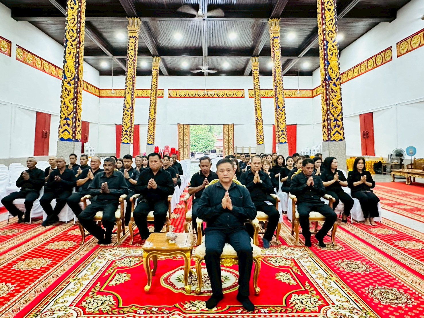 "อบต.โคกเจริญ เป็นเจ้าภาพพิธีบำเพ็ญกุศลสวดธรรมคาถา (พระอภิธรรม) เพื่ออุทิศถวายพระราชกุศล สมเด็จพระนางเจ้าสิริกิติ์ พระบรมราชินีนาถ พระบรมราชชนนีพันปีหลวง"